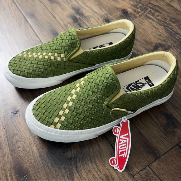 Vans Vault VLT LX Green Leather Slip On {SUPREME} - Picture 4 of 8